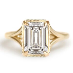 splitshankemeraldcutsolitaire main 1445x