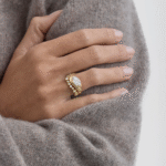 fluid marquise lab grown diamond ring in solid gold (3)