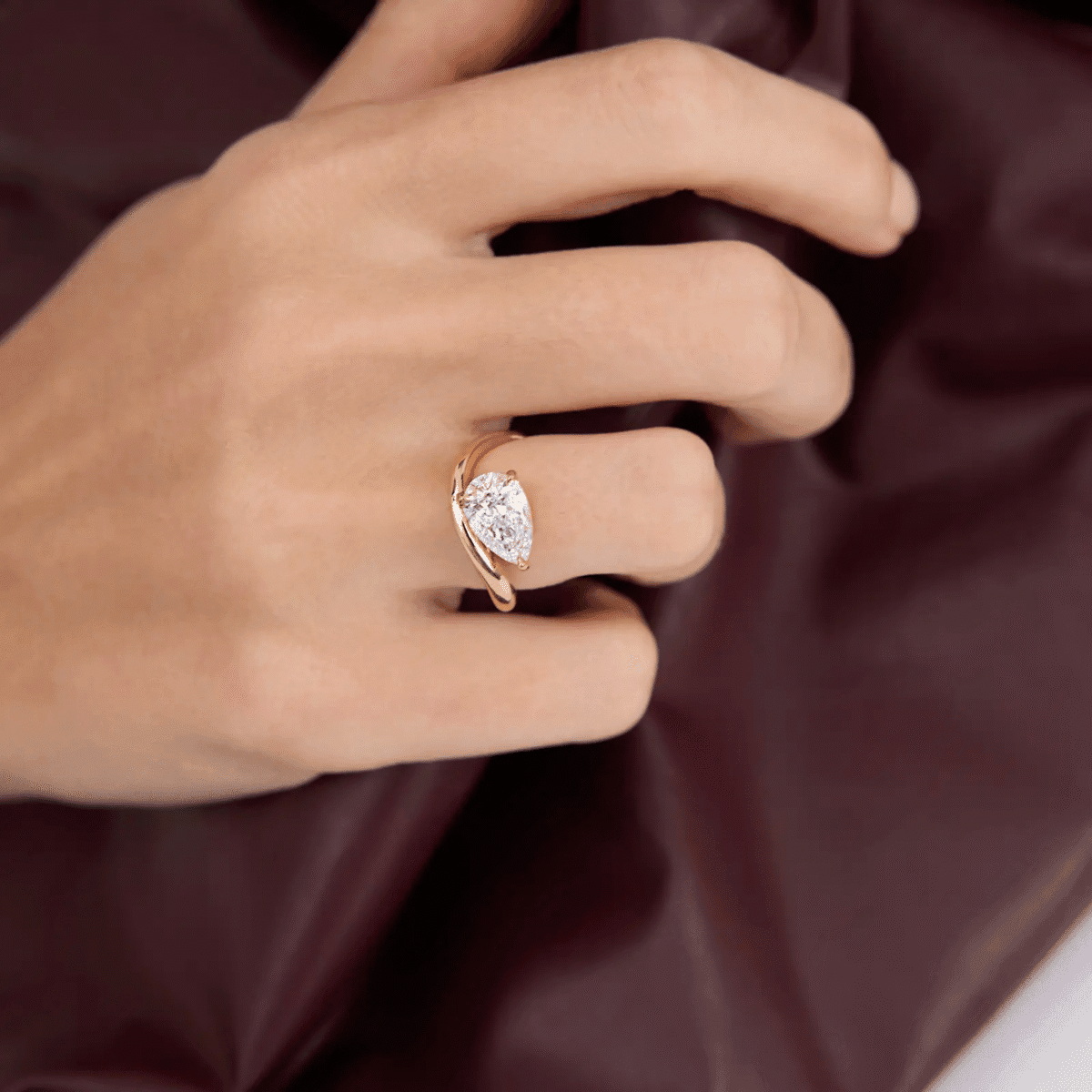 infinity twist pear lab grown diamond engagement ring (2)