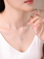 luxury cross pendant with universal openable clasp (2 sizes available)