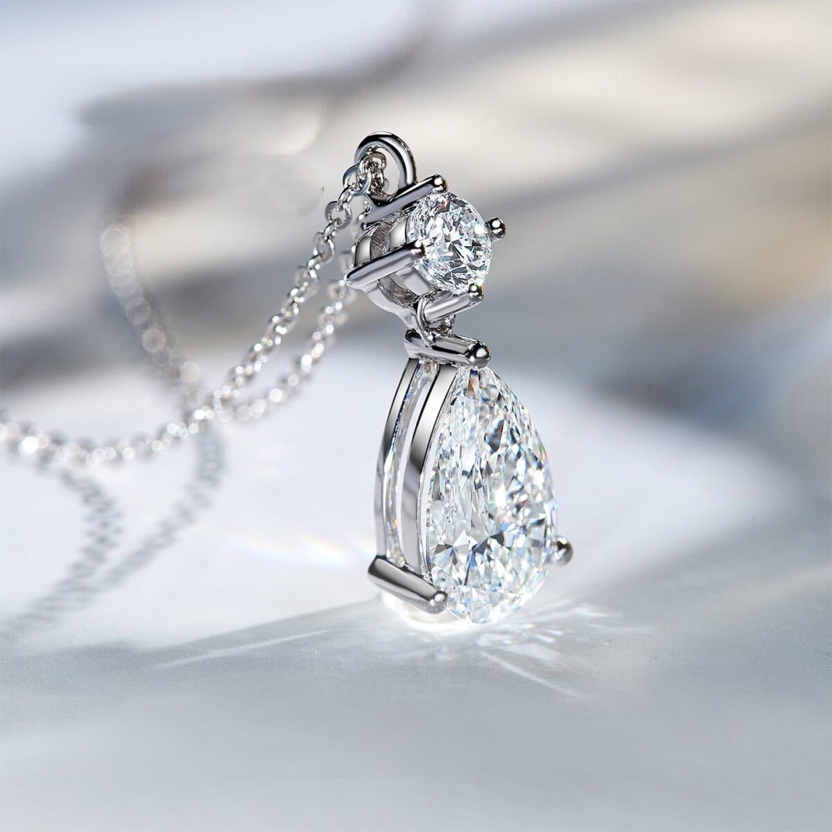 prongless floating diamond bubble pendant necklace solitaire diamond necklace (copy)