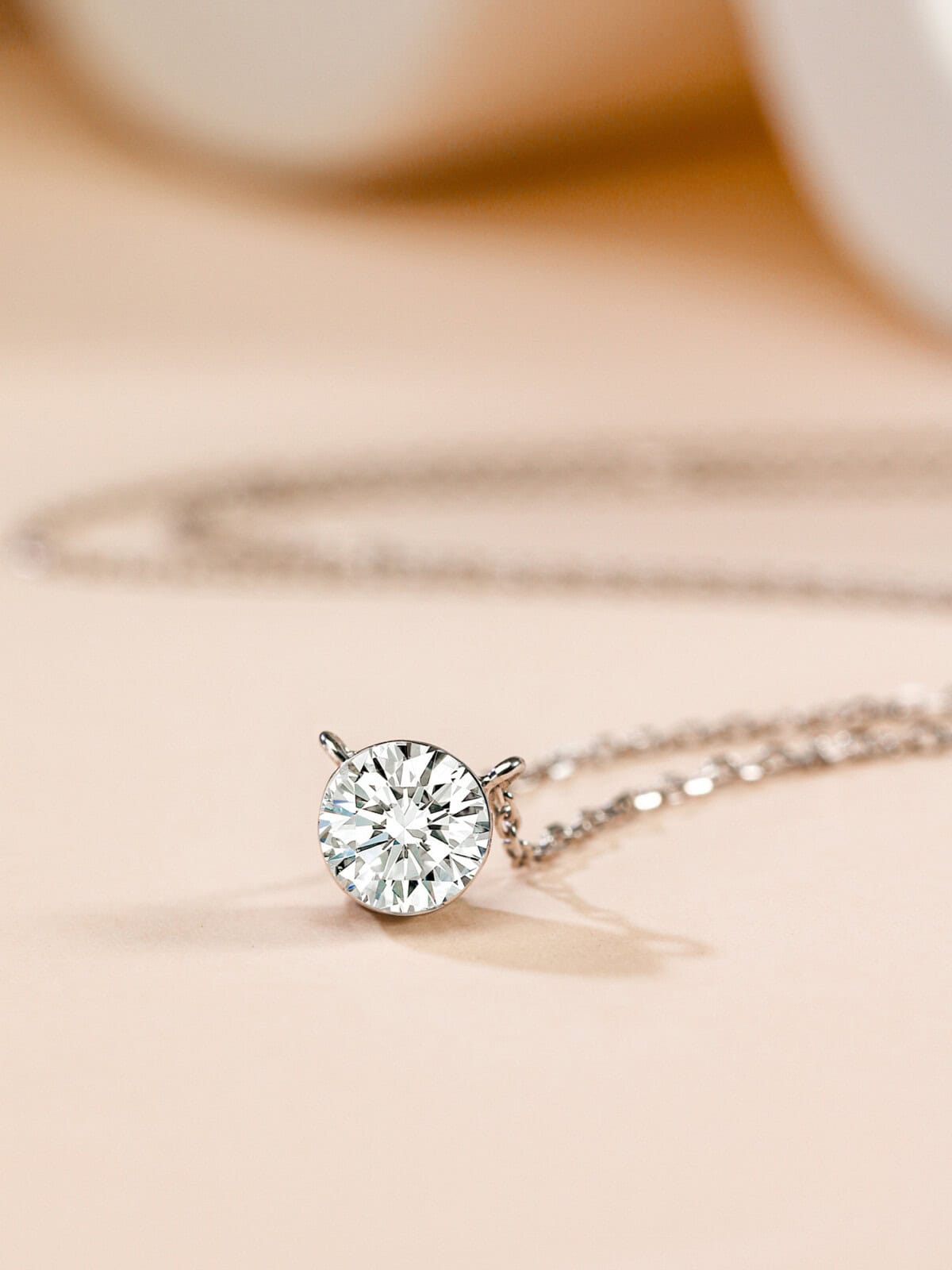 prongless floating diamond bubble pendant necklace solitaire diamond necklace
