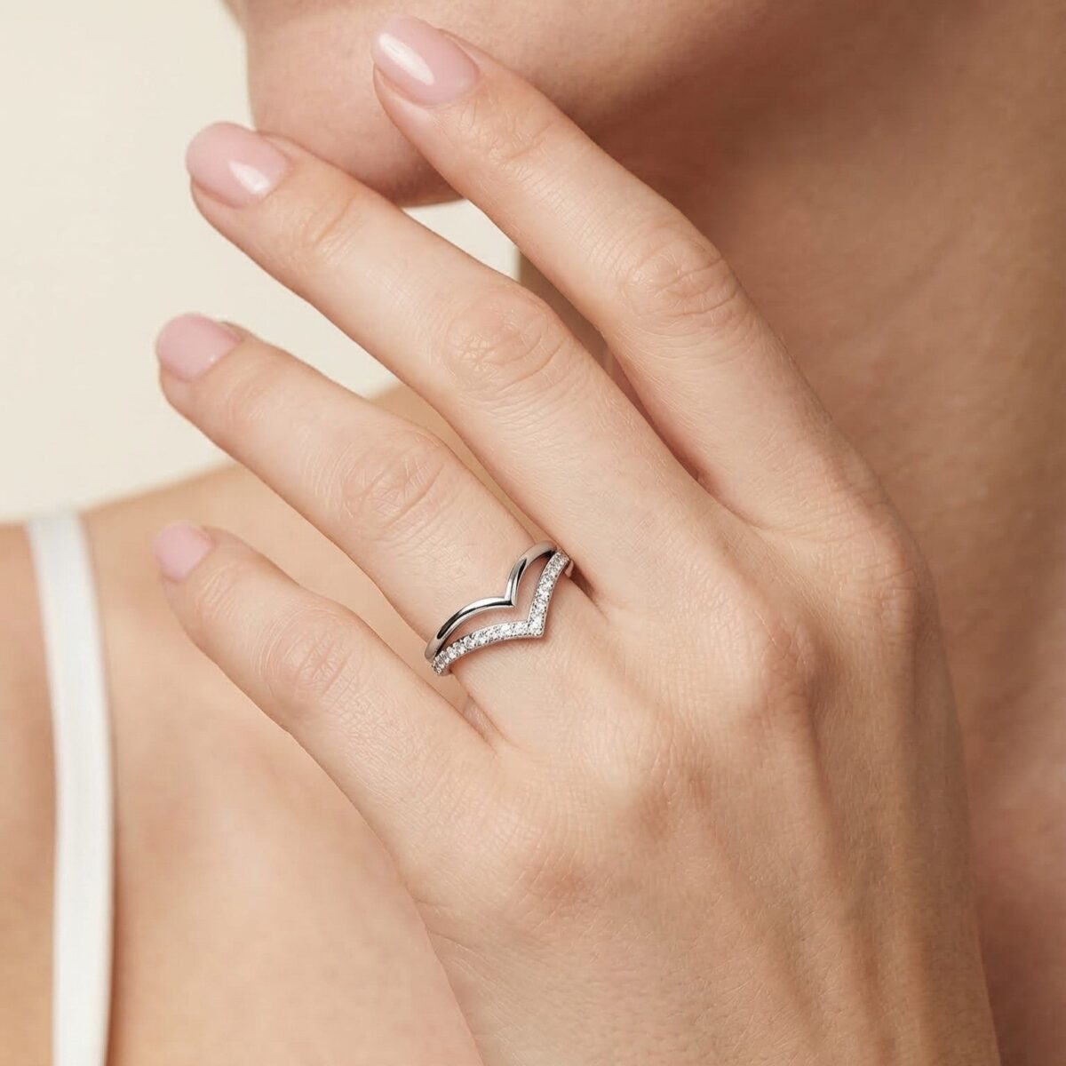 double chevron diamond wedding band