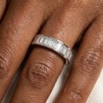 horizon baguette wedding band