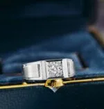 architectural platinum men’s ring with lab grown diamond (1)