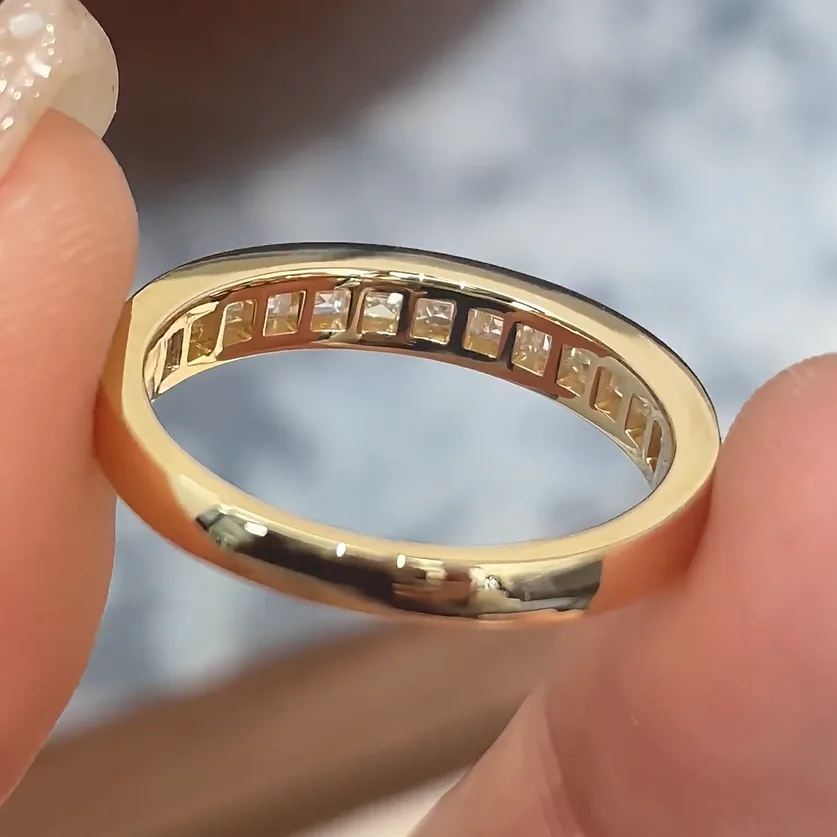 horizon baguette wedding band lab grown diamond band (复制)