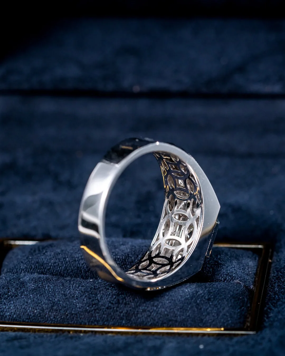 css structured lab grown diamond band – platinum men’s diamond ring (15)