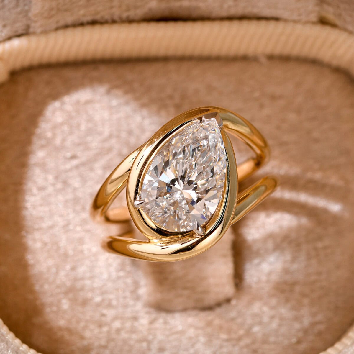 open double band pear diamond ring 3ct / 5ct lab grown diamond ring in 14k / 18k gol