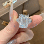 8001 the sovereign emerald cut three stone lab diamond engagement ring