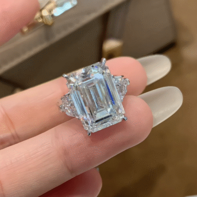 8001 the sovereign emerald cut three stone lab diamond engagement ring