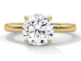 The Classic Solitaire Setting Classic